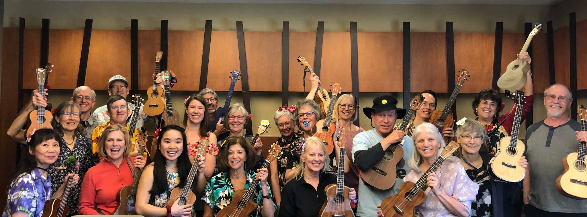 Boulder Ukulele Group CU Flashmob group shot